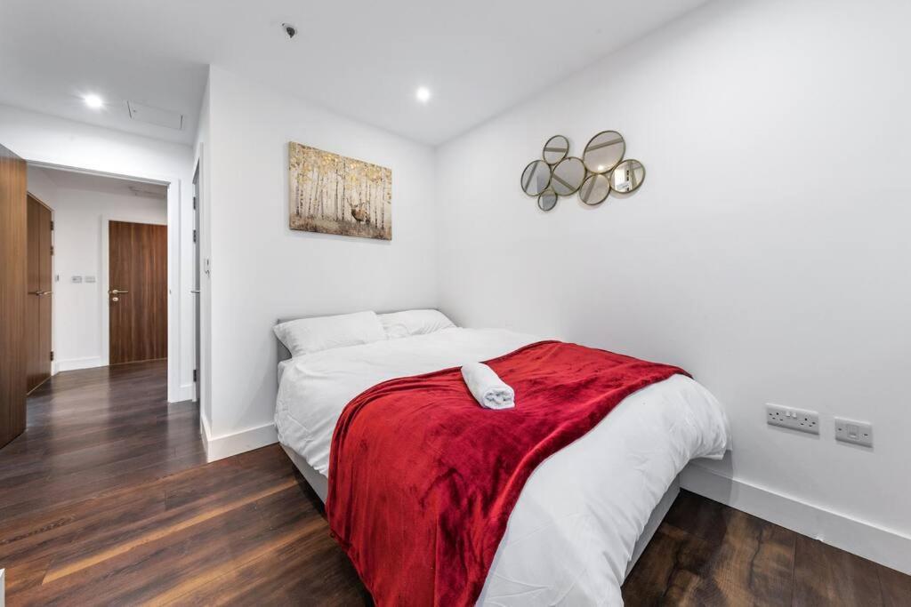 Sleep 7 20 Mins From London Waterloo Bp8 Apartamento Exterior foto